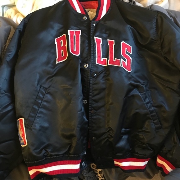 bulls bomber